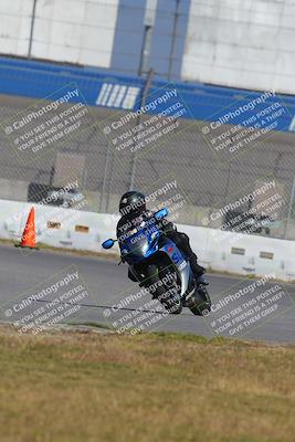 media/Nov-26-2022-Fastrack Riders (Sat) [[b001e85eef]]/Level 2/Session 3 Outside Turn 9/